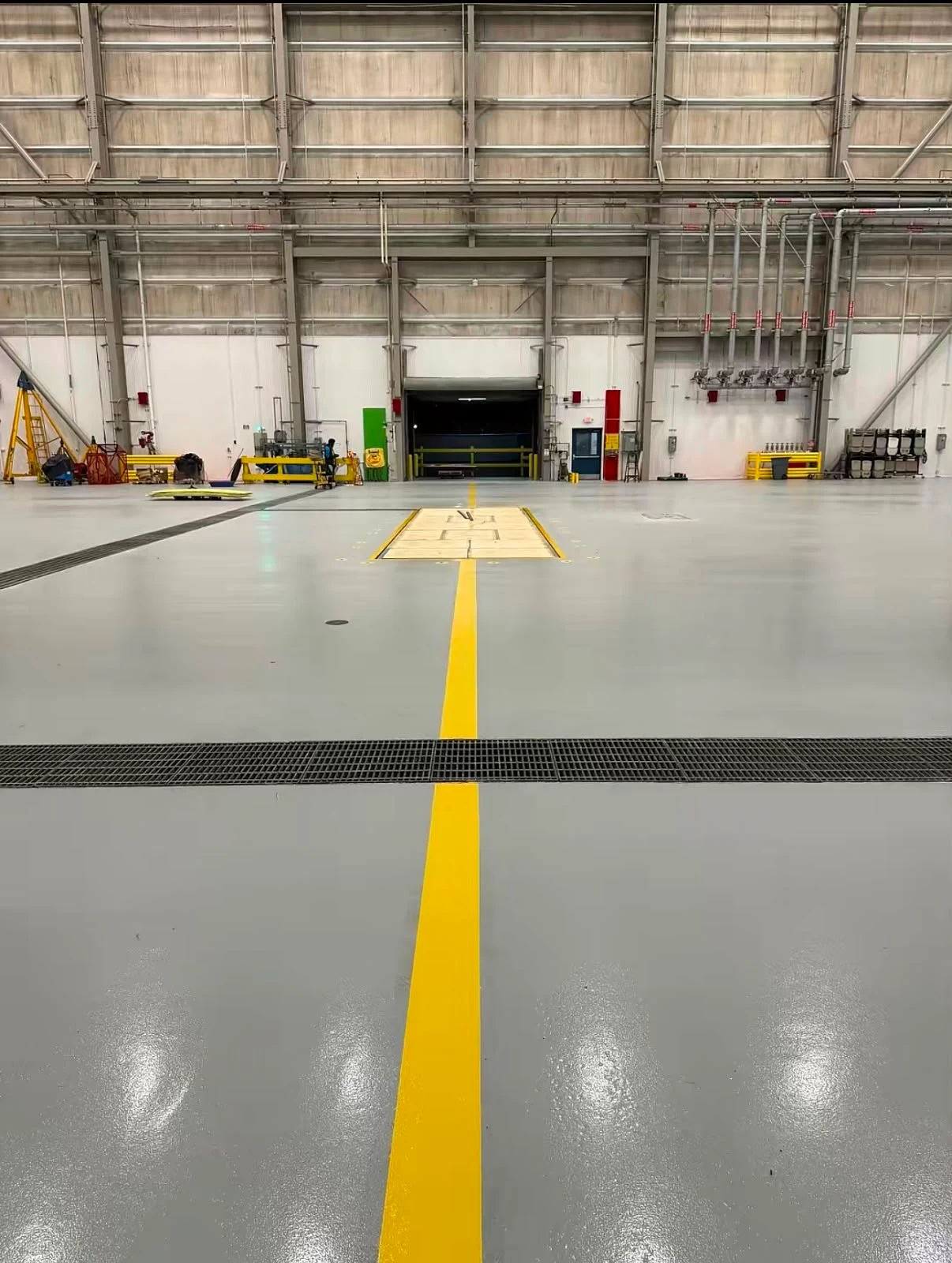 United hangar floor