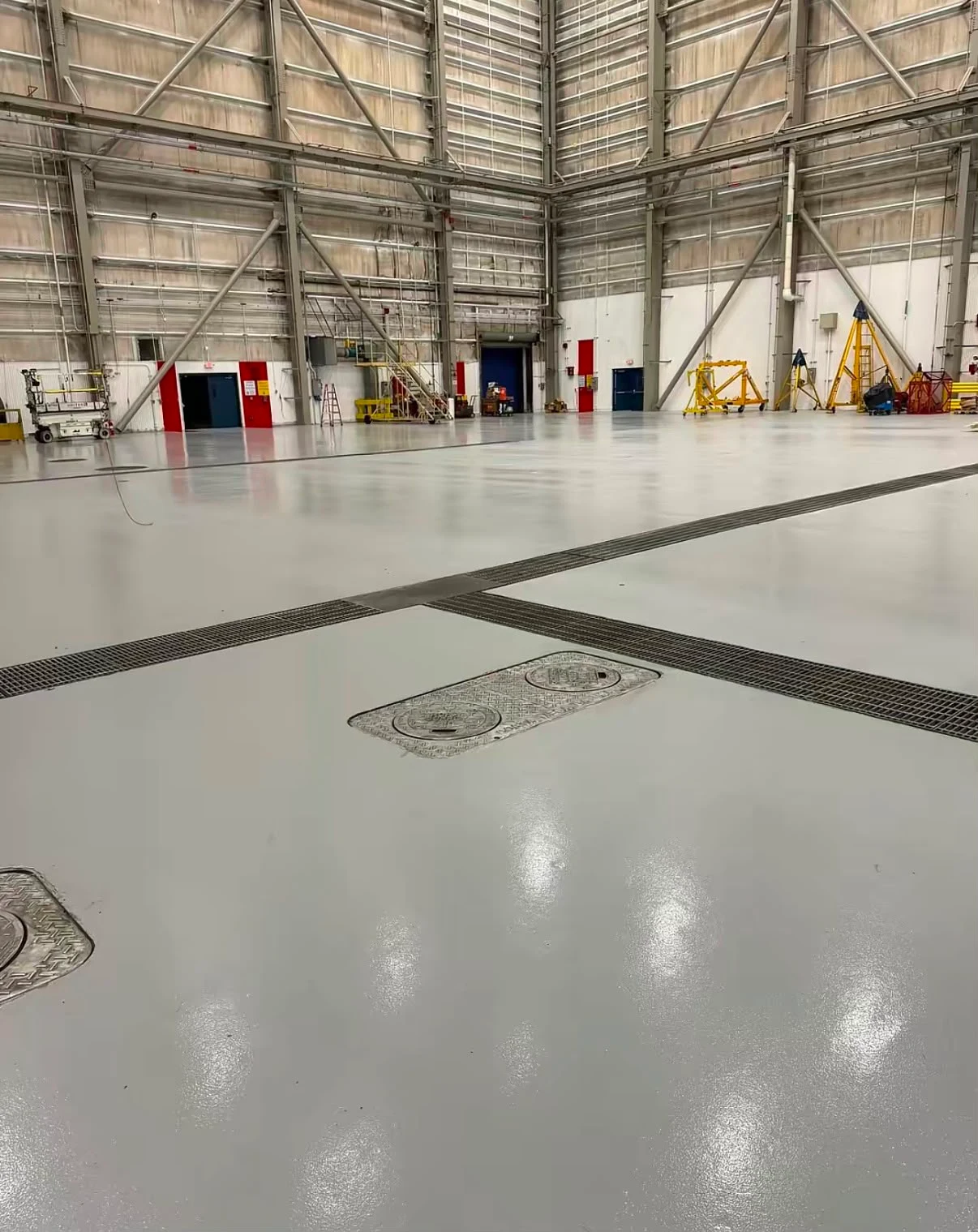 United hangar floor